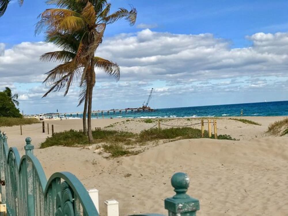 Ebb Tide Resort Oceanfront - photo 34