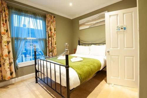 Clifford House 4 Bed Home Within The City Walls — 4-Star Luxury Hotel in York, United Kingdom