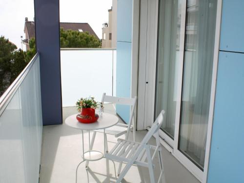 Apartment Residenza Edda 9 by Interhome — 4-Star Luxury Hotel in Lignano Sabbiadoro, Italy