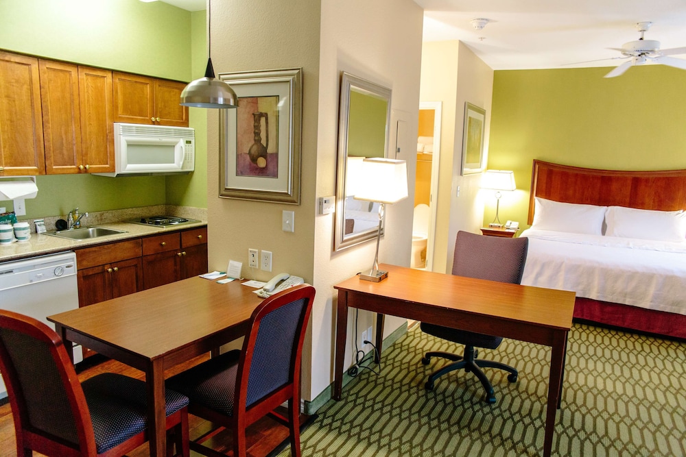 Homewood Suites by Hilton College Station - photo 2