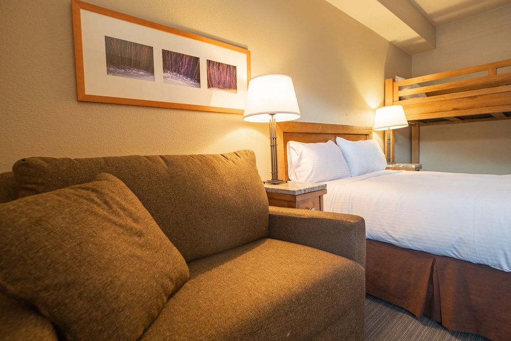The Village at Palisades Tahoe - photo 40