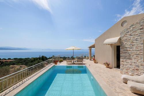 Villa Alemar House with Private pool and Spectacular sea views just 150m to the beach — 4-Star Luxury Hotel in Corfu, Greece