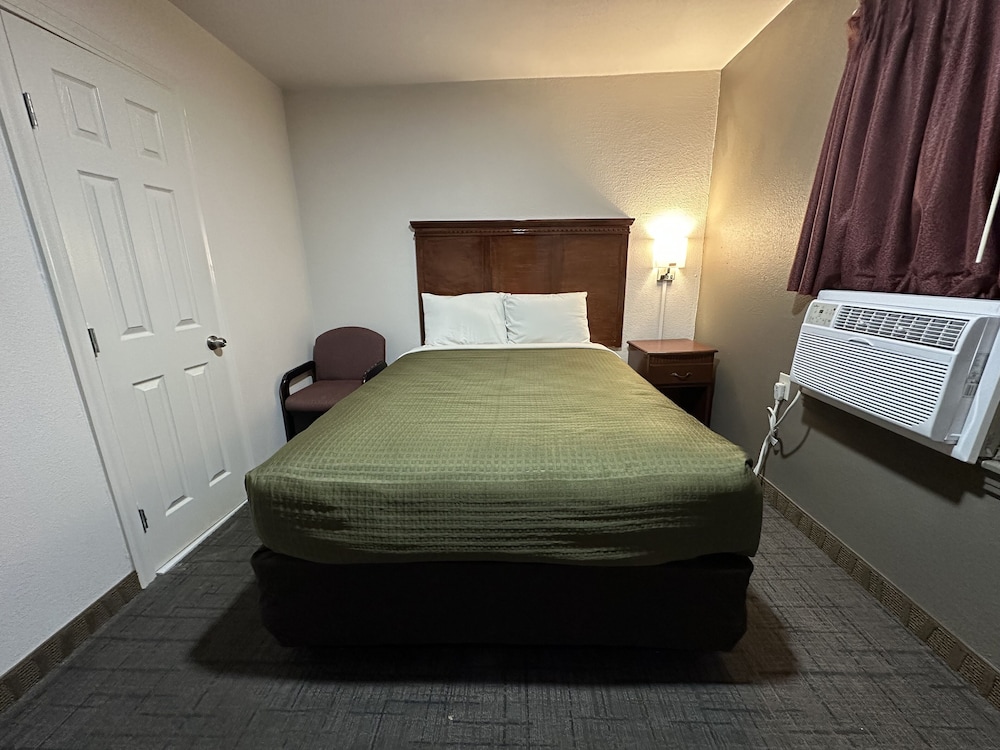 Llano Motel - photo 9