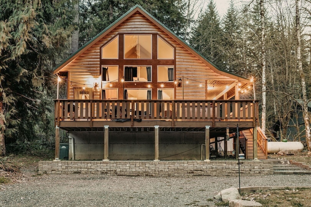 02gs Hot Tub Wifi D W W D Sleeps 8 2 Bedroom Home By Redawning 14934126 — Deming