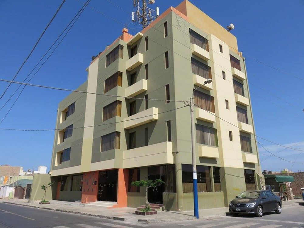 Hotel Victoria - carbon neutral hotel in Pisco