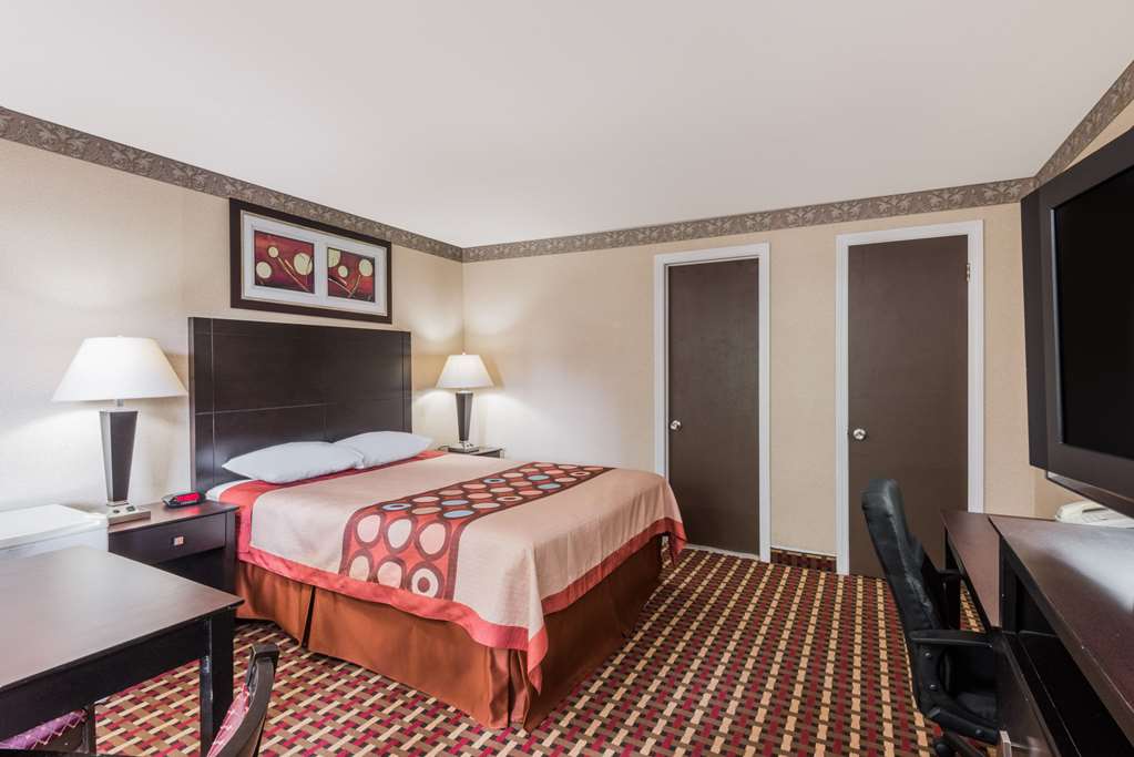 Super 8 by Wyndham Old Saybrook - photo 12