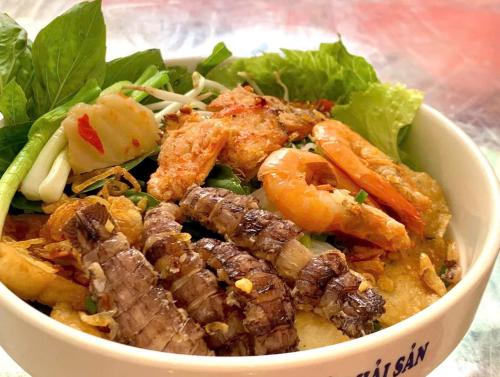 Chị Béo Ốc — Ha Long — photo 3