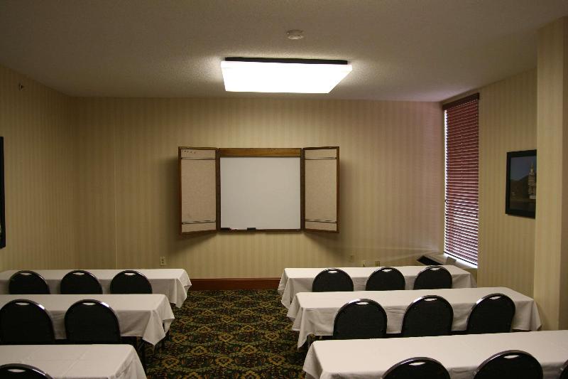 Hampton Inn Charleston Downtown - photo 113