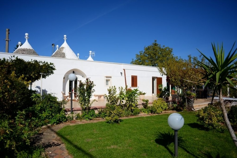 Trullo del Regista — 4-Star Luxury Hotel in Martina Franca, Italy