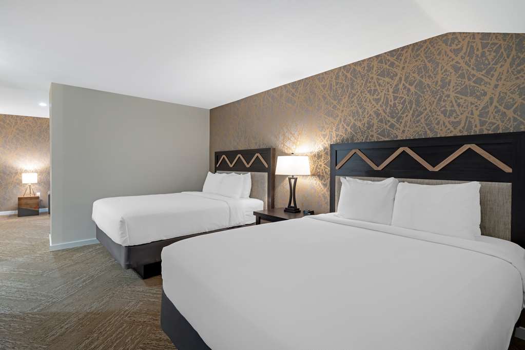 Best Western Plus Inn At The Vines - photo 10