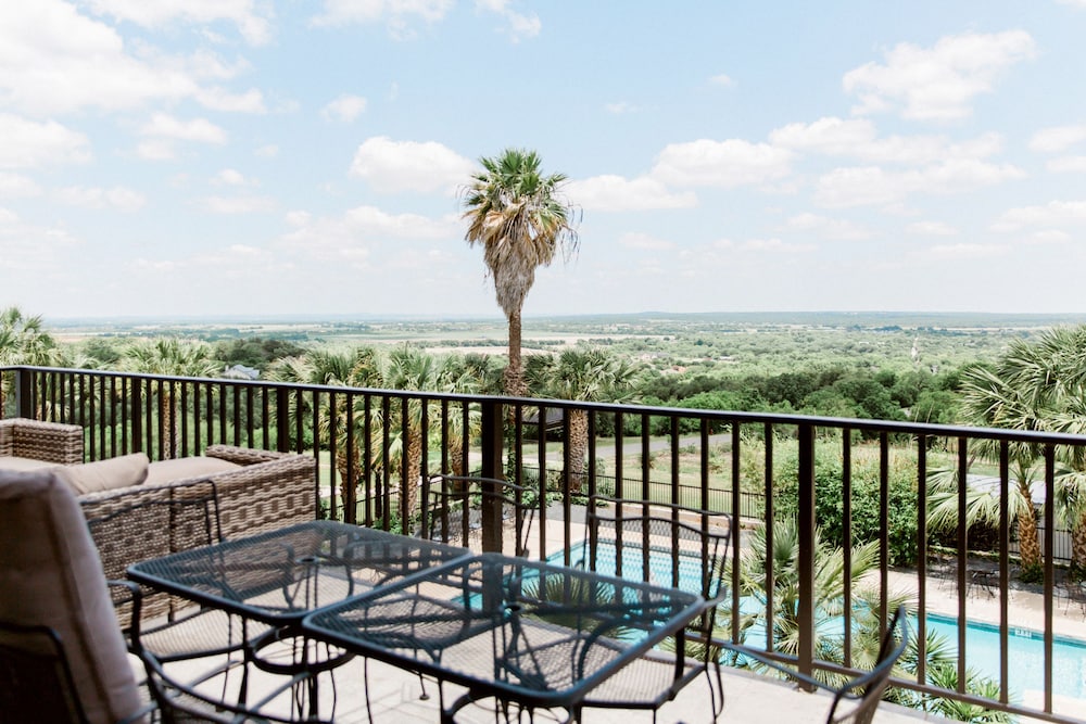 Hillside Boutique Hotel - photo 38