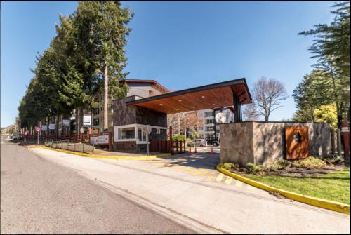 Exceptional Deluxe Apartment Pucon near Lake and Volcano — 4-Star Luxury Hotel in Pucon, Chile