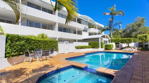 Unit 4 Cote DAzur 6 Douglas Street Sunshine Beach — 4-Star Luxury Hotel in Sunshine Beach, Australia
