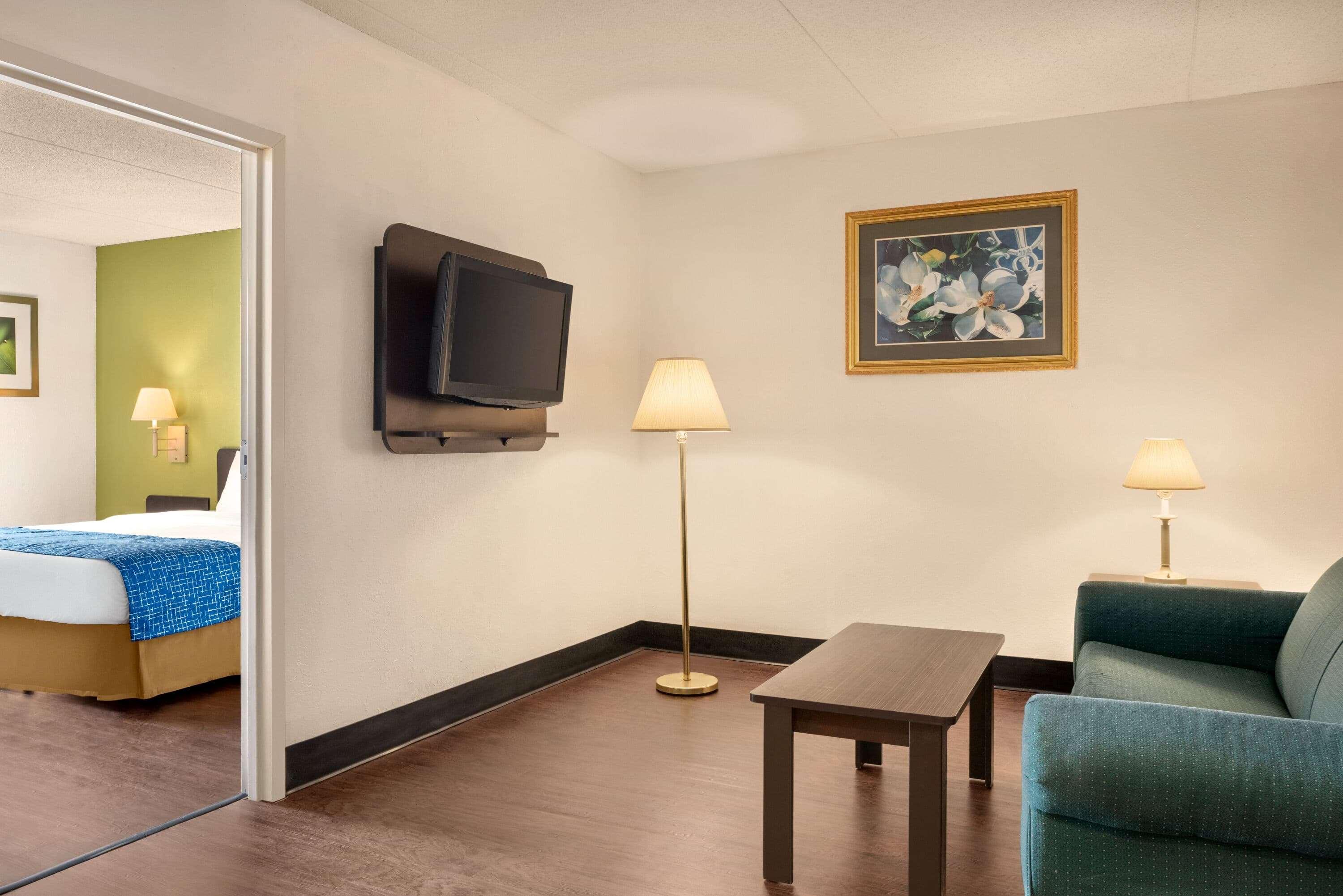 Travelodge by Wyndham Zanesville - photo 34