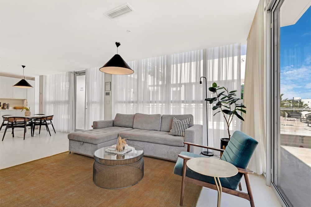 Roami at 250 Collins - photo 73