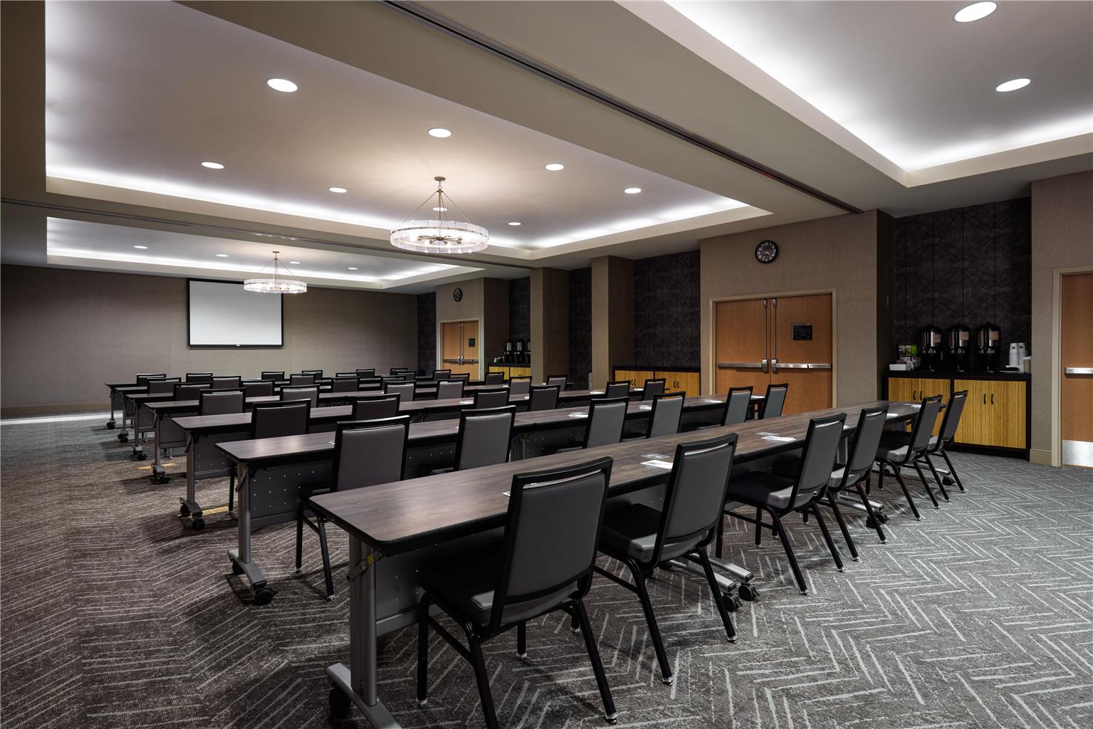 Hyatt House Seattle Bellevue - photo 46