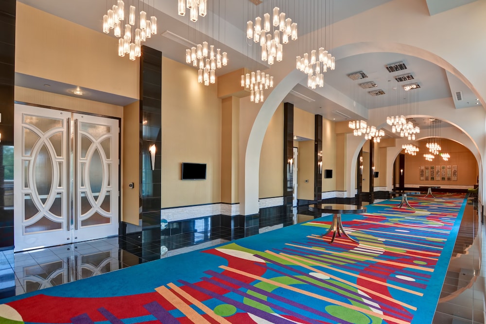 Hilton Garden Inn Raleigh Crabtree Valley - photo 53