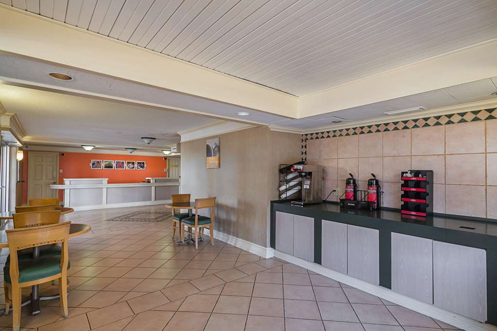 Motel 6 Grand Prairie TX Interstate 30 - photo 30