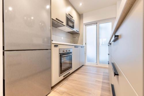 Apartamento Auditorio III en Madrid — 4-Star Luxury Hotel in Madrid, Spain
