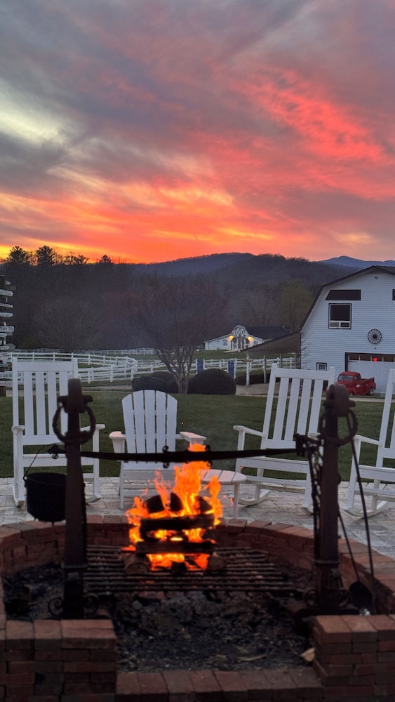 The Horse Shoe Farm - photo 47