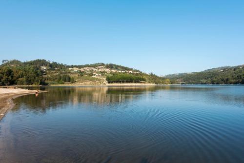 LovelyStay Casa Guimas — 4-Star Luxury Hotel in Penafiel, Portugal