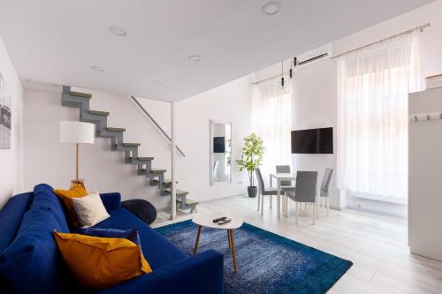Standard Apartment by Hi5 Relax with Style Studio — 4-Star Luxury Hotel in Budapest, Hungary
