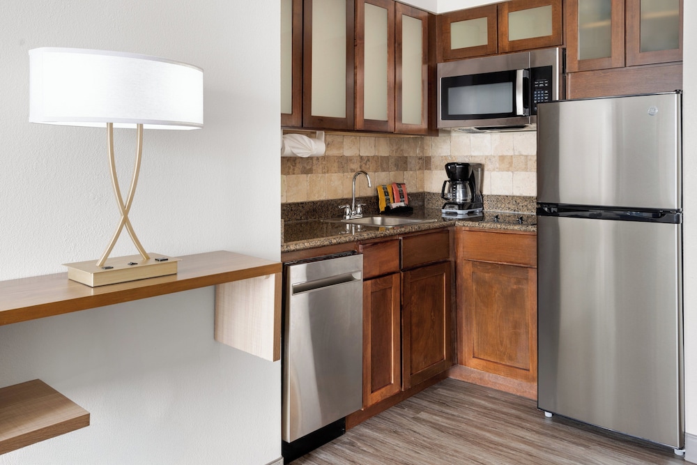 Staybridge Suites Harrisburg by IHG - photo 6