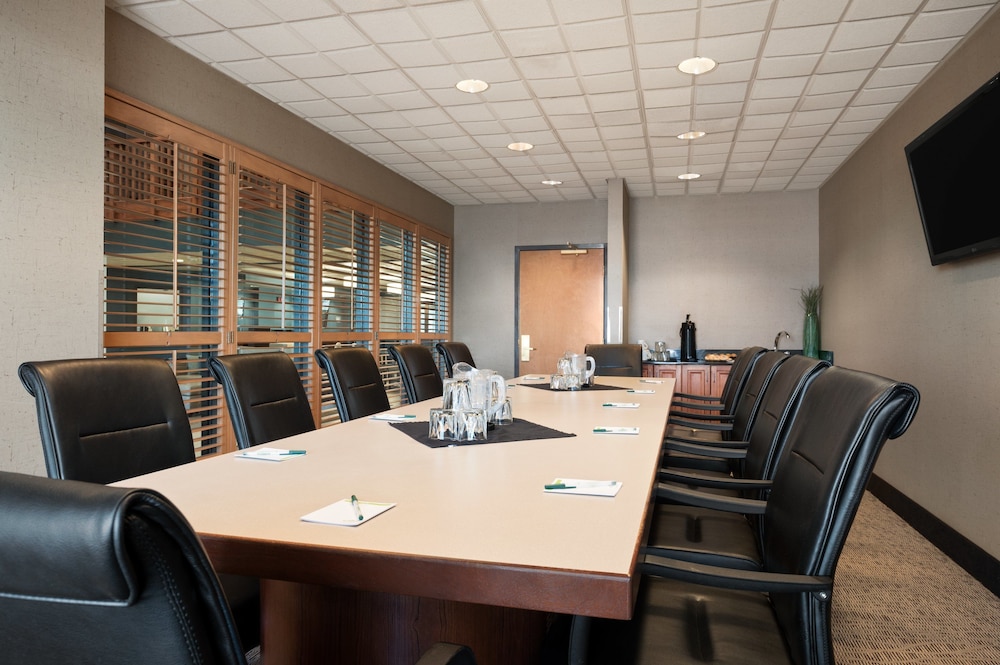 Wingate by Wyndham Fargo - photo 42
