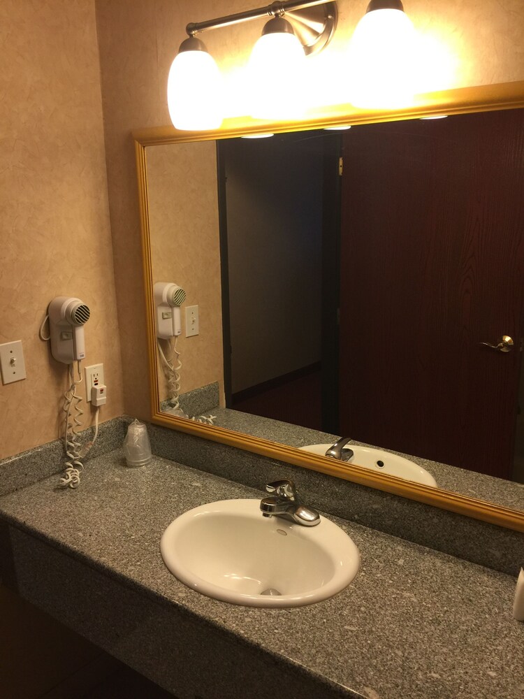 Texas Hill Country Hotel By Holiday Creek - photo 16