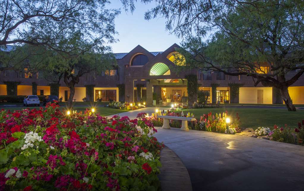 Ventana Canyon Club and Lodge — 4-Star Luxury Hotel in Tucson, United States