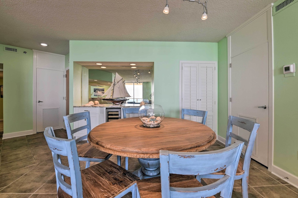 Gulf View Destin Condo with Resort Pool and Spa - photo 6