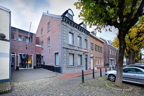 Vakantieappartement Diepstraat — 4-Star Luxury Hotel in Eijsden, Netherlands