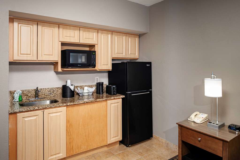 Best Western New Smyrna Beach Hotel & Suites - photo 29