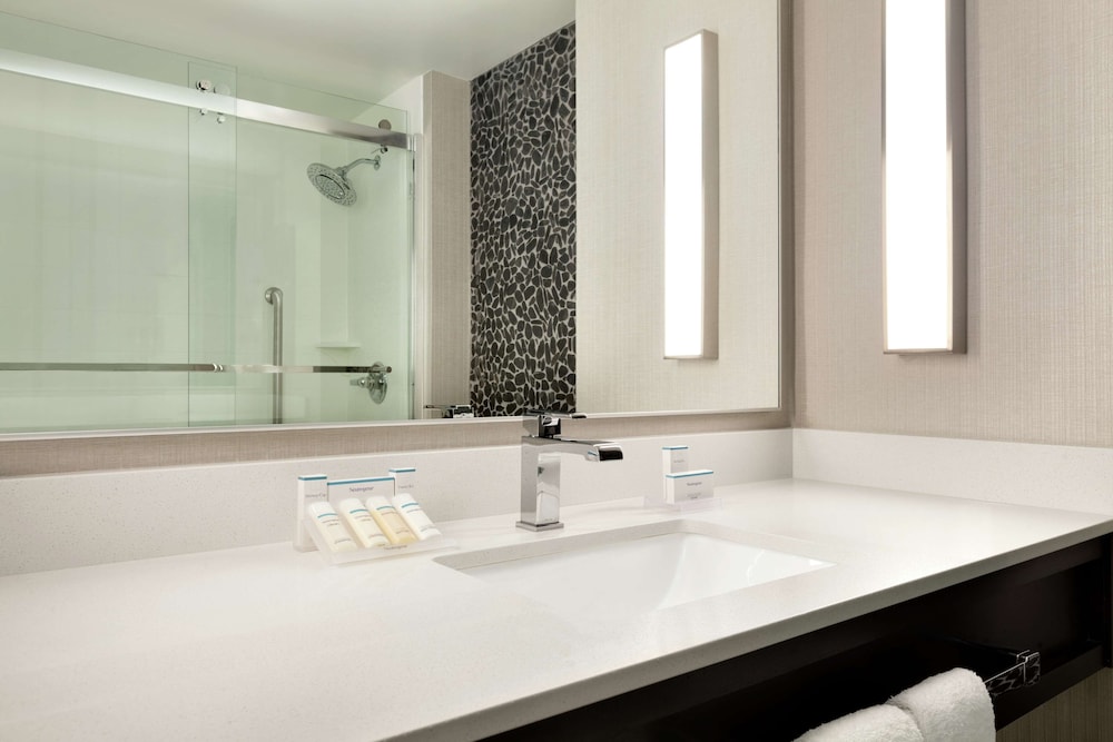 Hilton Garden Inn Cupertino - photo 21