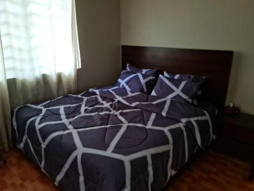 Victoria’s Onebed — Accra — photo 5