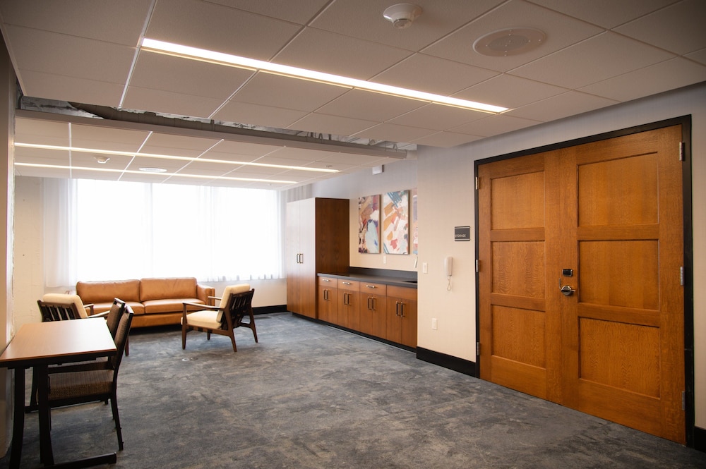 Hotel Indigo Madison Downtown by IHG - photo 62