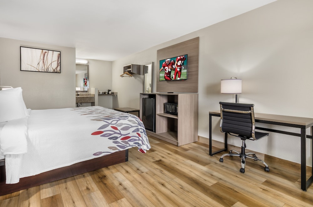 Red Roof Inn Staunton - photo 19