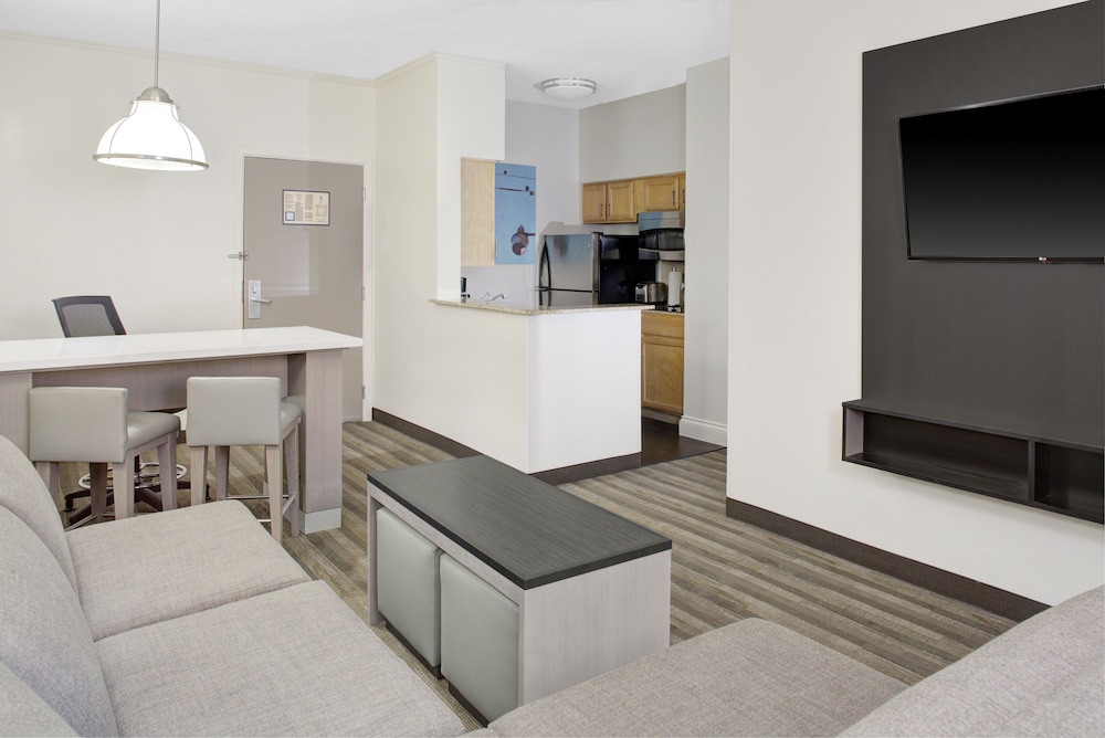 HYATT house Dallas Lincoln Park - photo 19