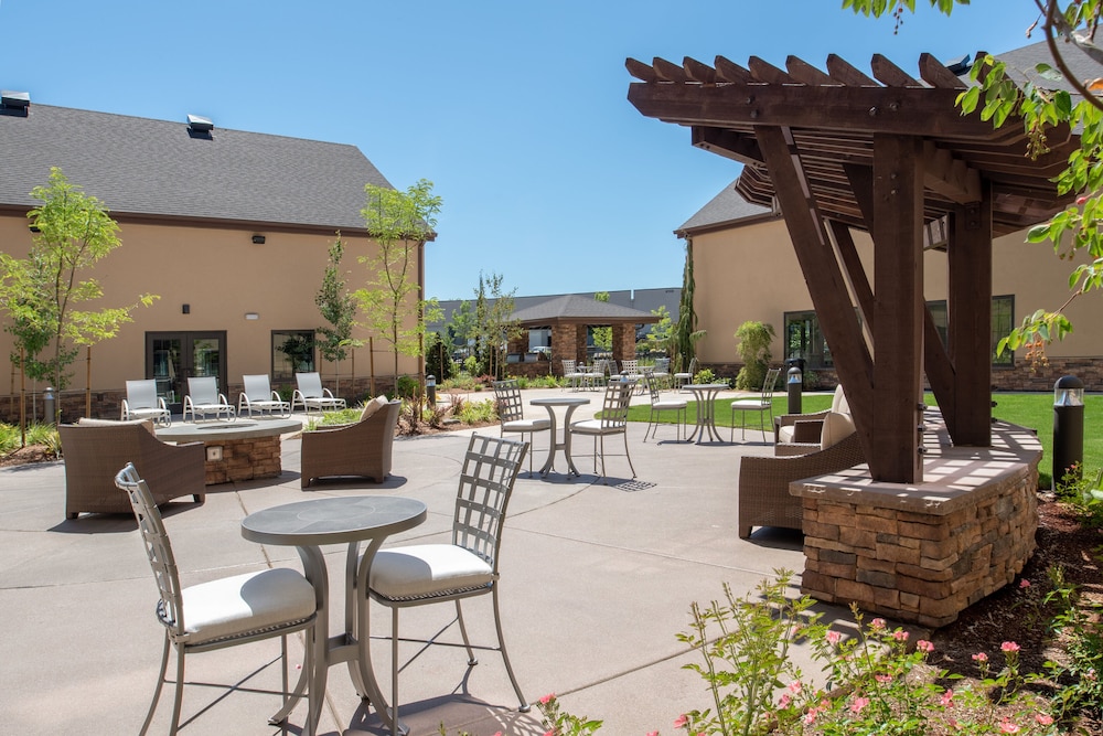 Staybridge Suites Hillsboro North by IHG - photo 22