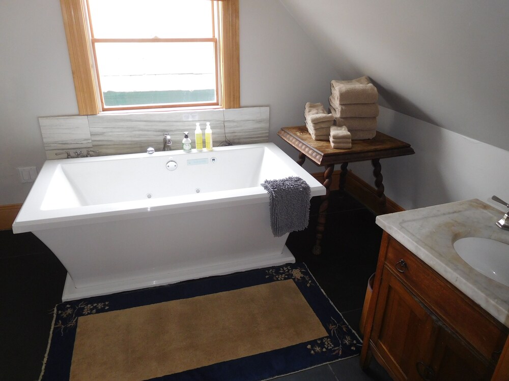 Mt. Philo Inn - photo 90