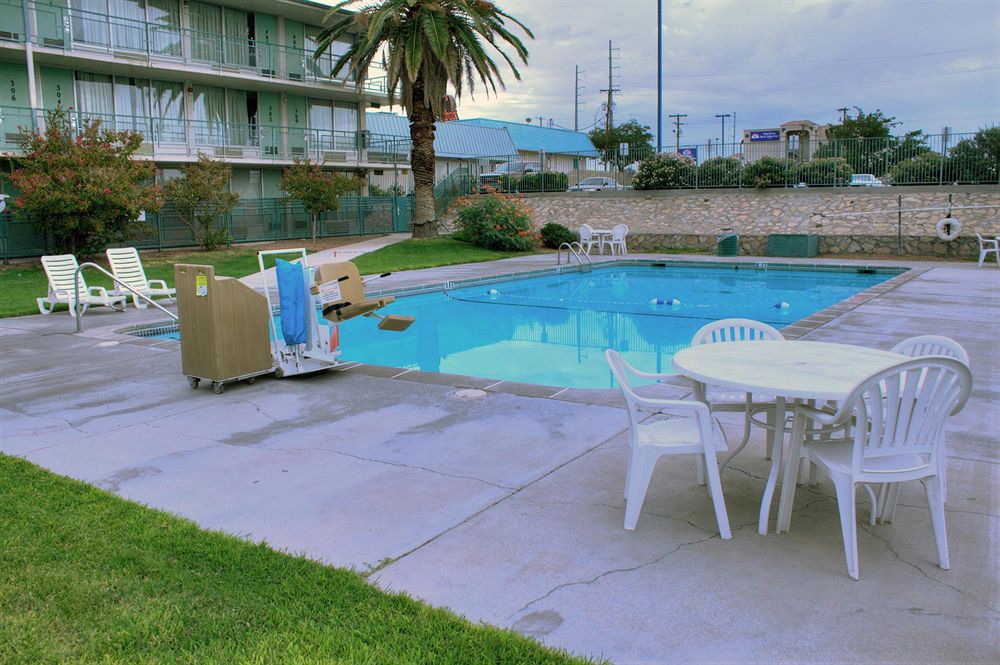 Motel 6 El Paso Central - photo 22