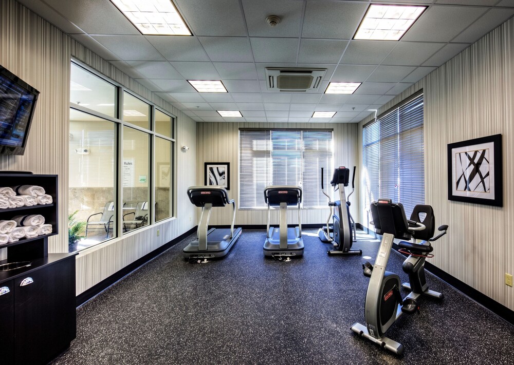 Holiday Inn Express Richmond by IHG - photo 10