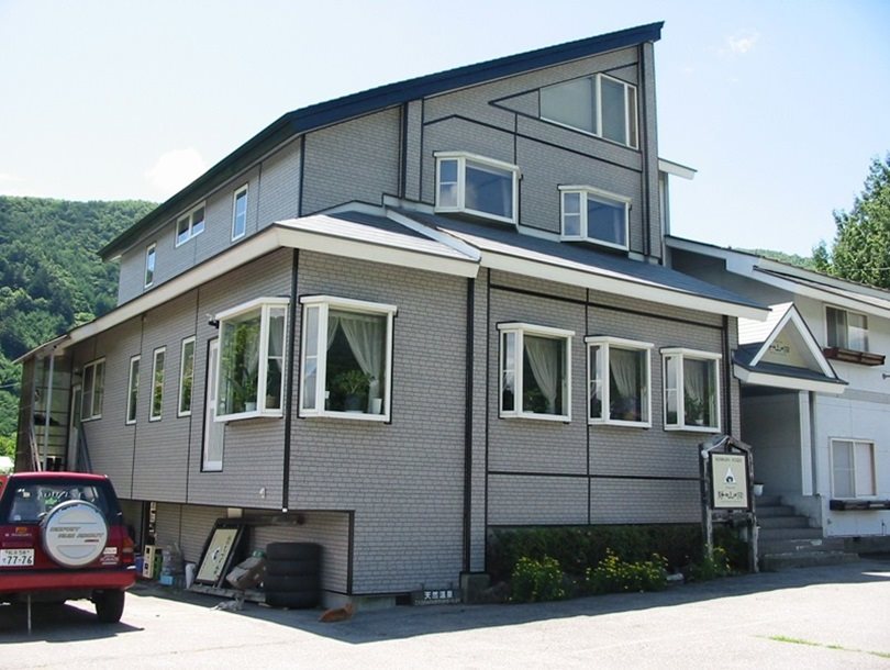 Village Inn Seizanso in Matsumoto, Japan