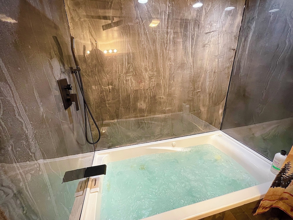 Bear Creek Resort - photo 7
