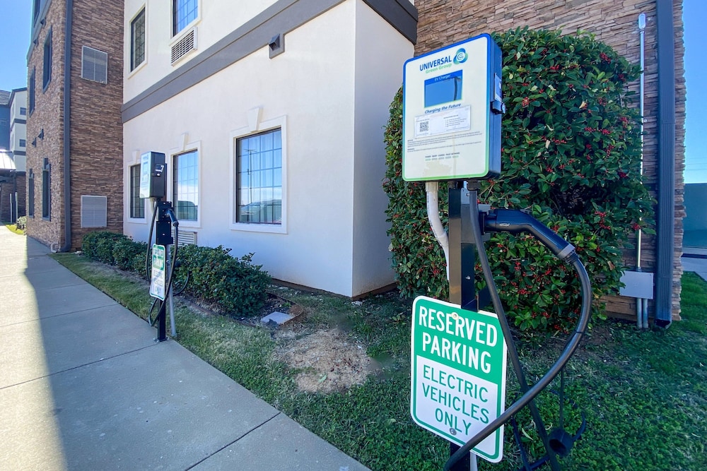 Staybridge Suites Longview by IHG - photo 93