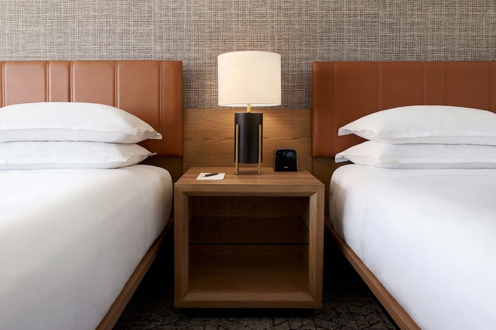 Sheraton Reston Hotel - photo 13