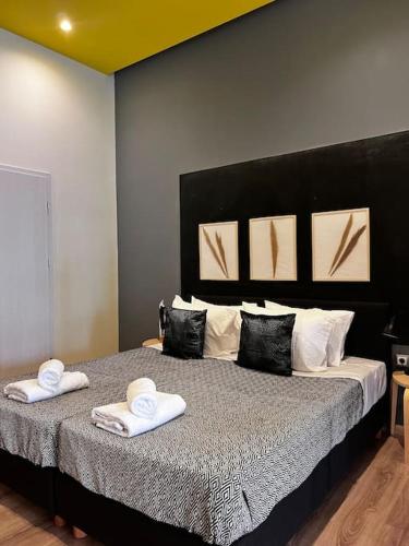 Modern Apartment Downtown — 4-Star Luxury Hotel in Rethymno, Greece