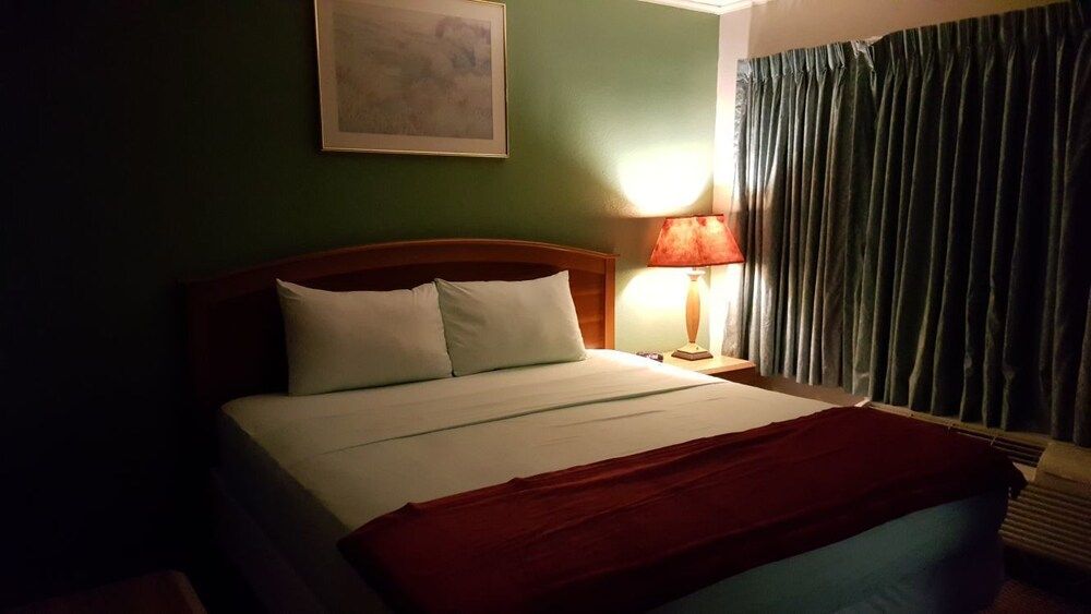 Scottish Inns Niagara Falls - photo 16