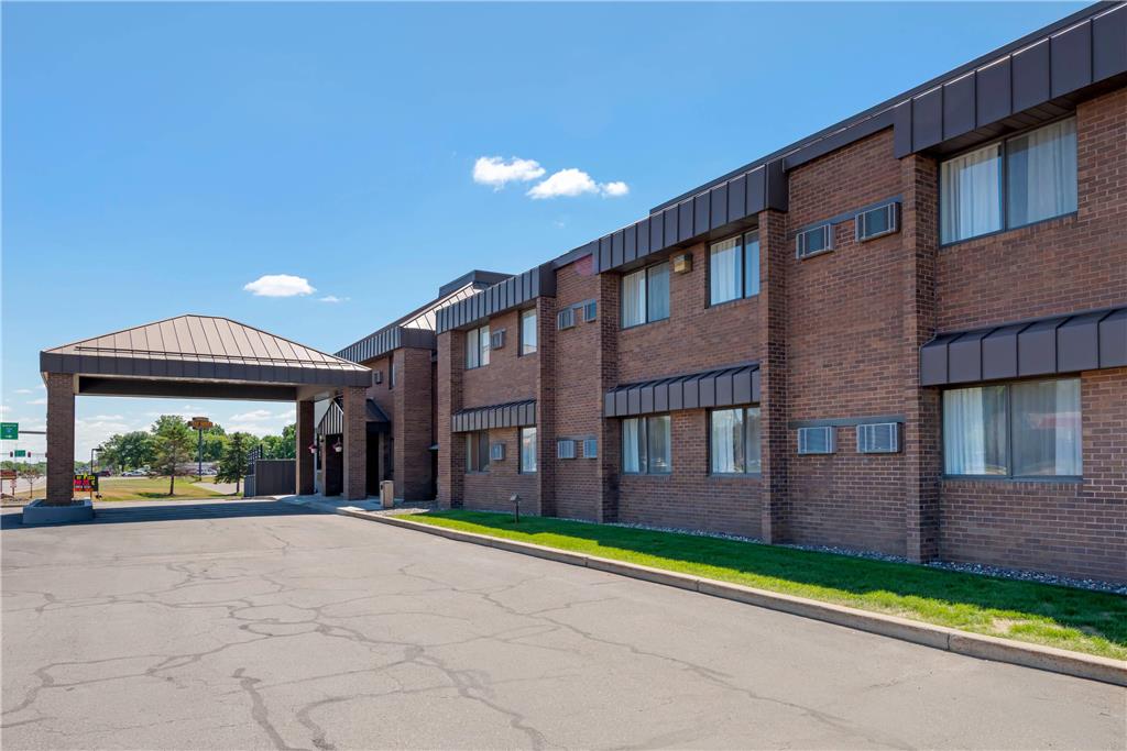 Quality Inn St. Cloud West - photo 2