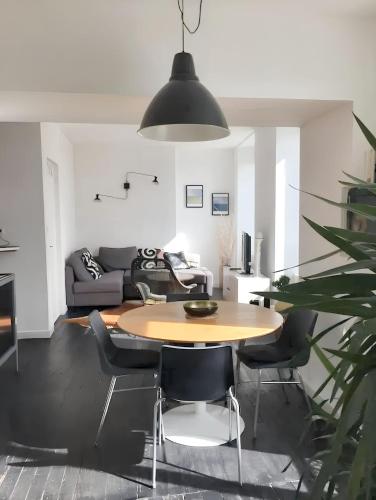 Appartement d'une chambre avec vue sur la mer et wifi a Granville — 4-Star Luxury Hotel in Granville, France